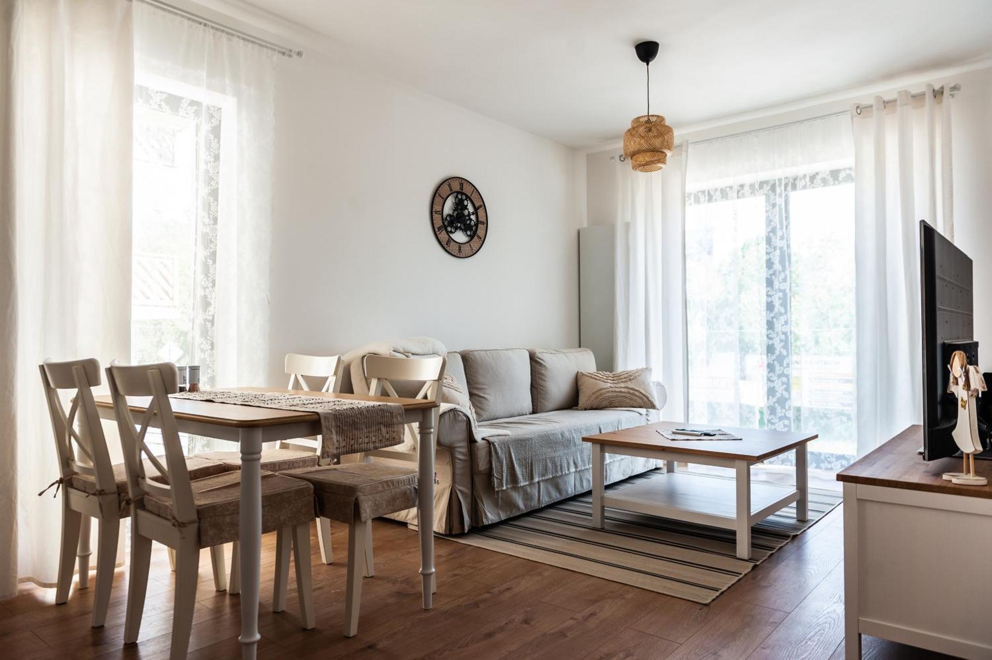 Apartmany Besen Bešeňová Eksteriør bilde