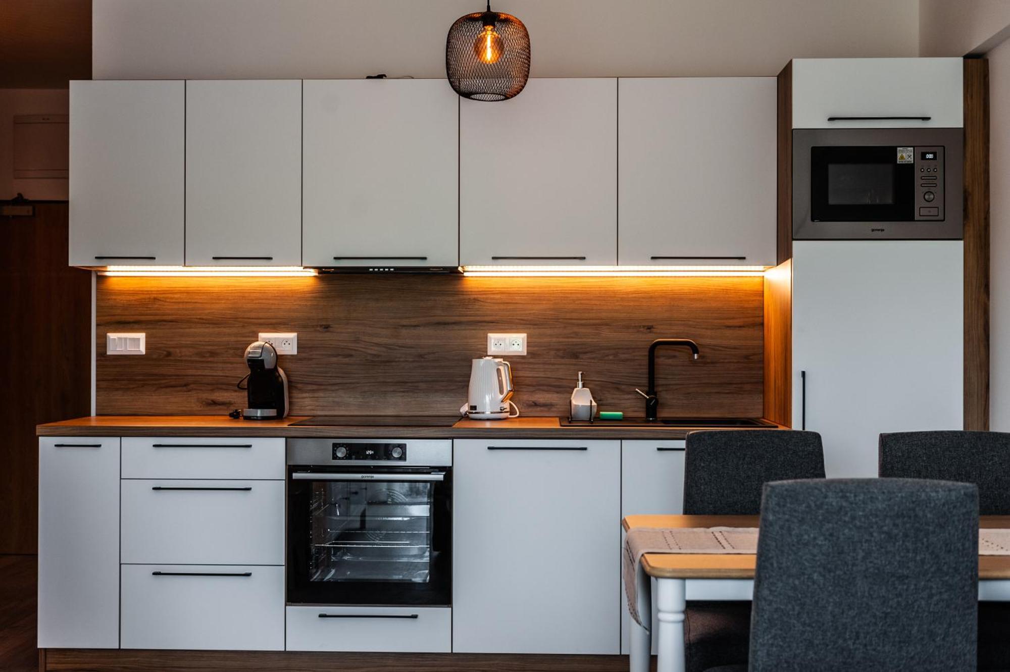 Apartmany Besen Bešeňová Eksteriør bilde