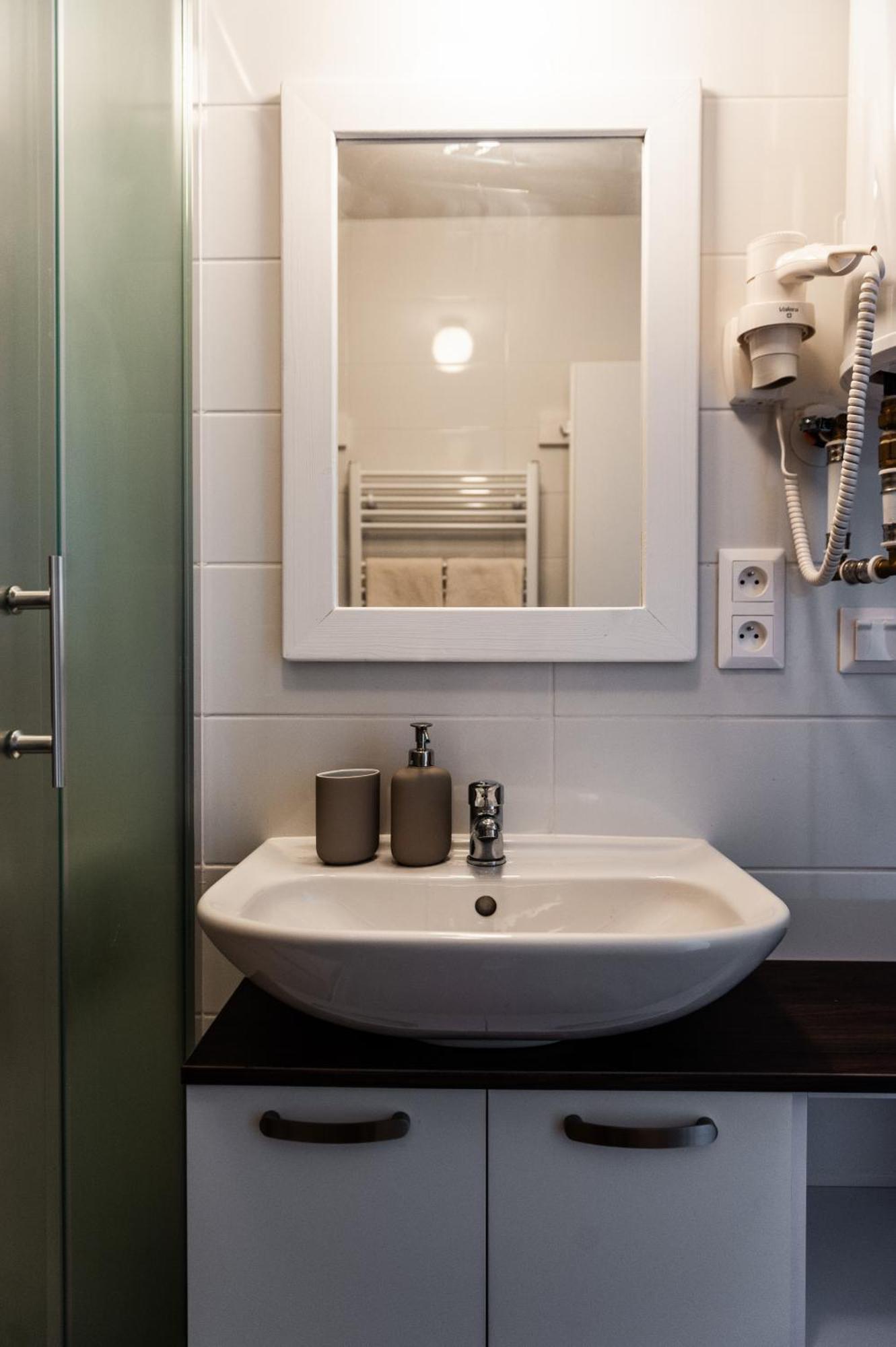 Apartmany Besen Bešeňová Eksteriør bilde