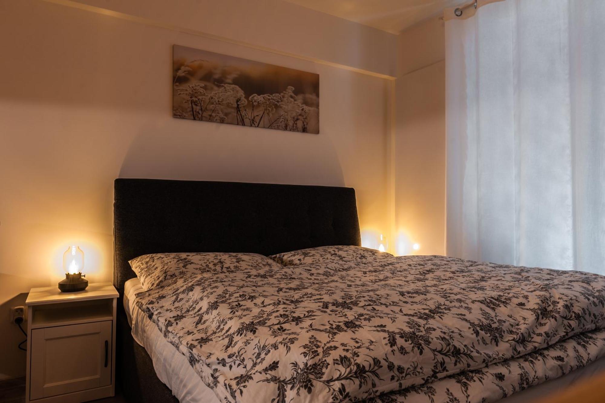 Apartmany Besen Bešeňová Eksteriør bilde