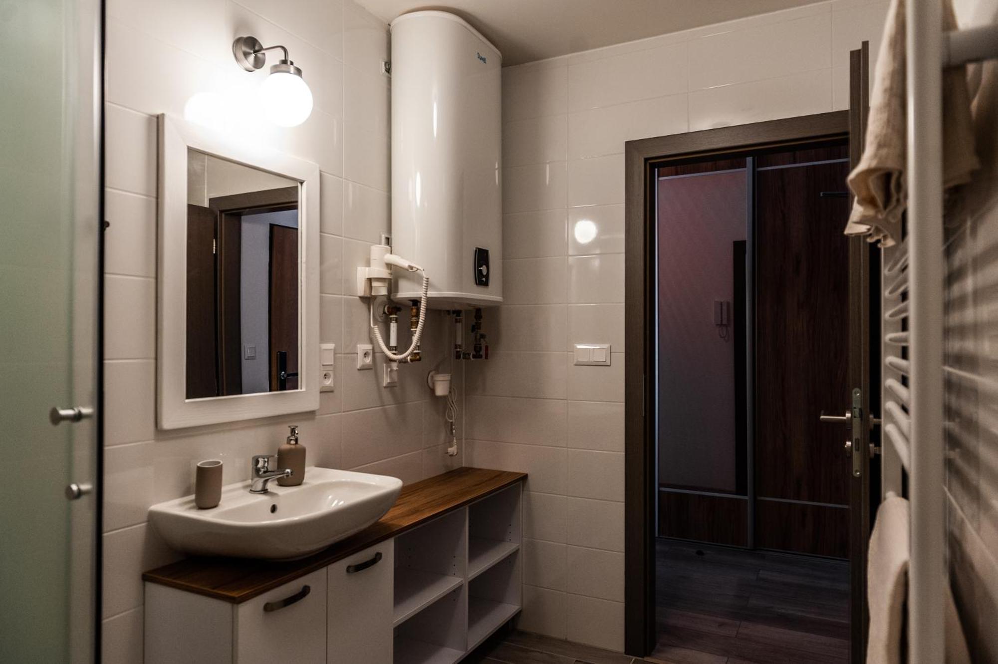 Apartmany Besen Bešeňová Eksteriør bilde