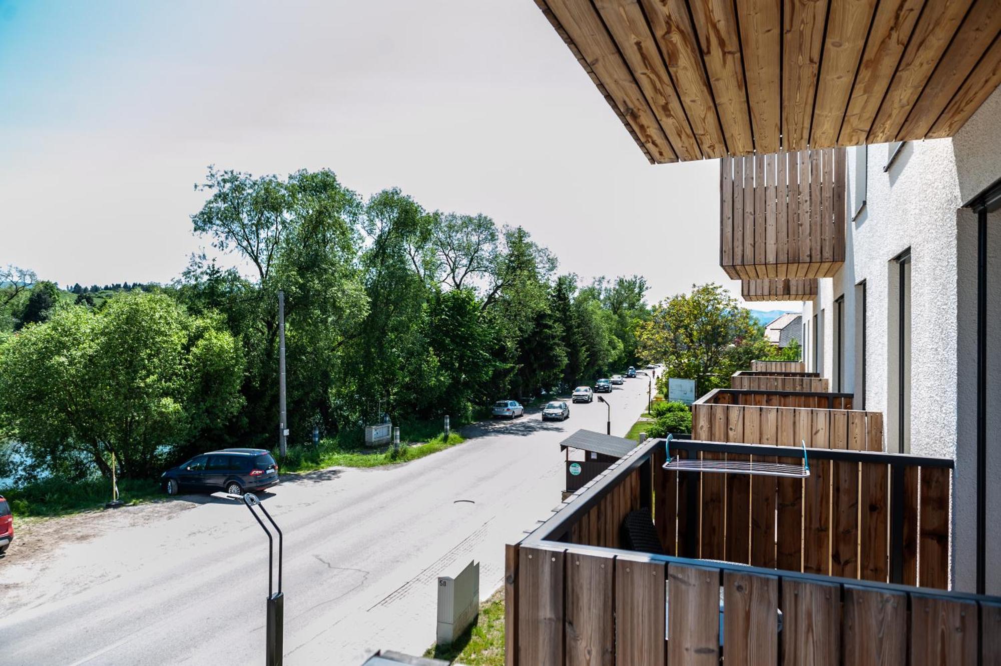 Apartmany Besen Bešeňová Eksteriør bilde
